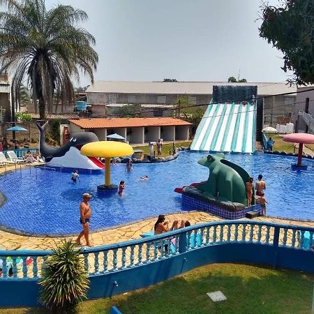 Pousada Clube Santa Cruz Santa Cruz de Minas Dış mekan fotoğraf