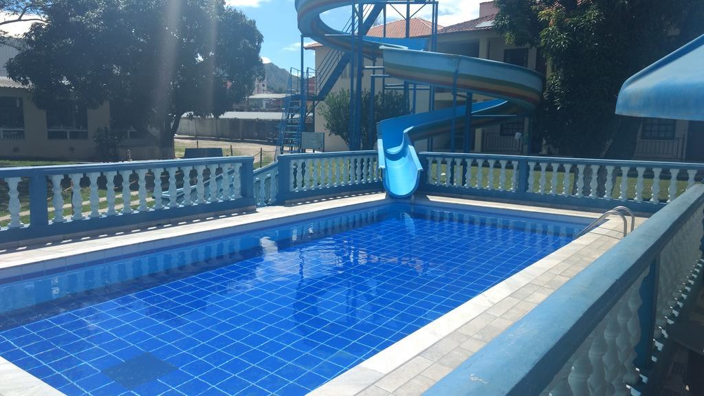 Pousada Clube Santa Cruz Santa Cruz de Minas Dış mekan fotoğraf